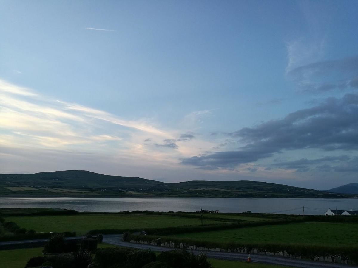 Проживание в семье Skellig Port Accomodation - Sea View Rooms Ensuite Портмаги-32