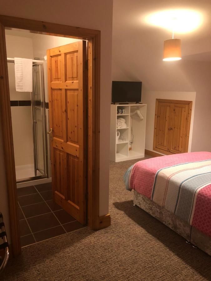 Проживание в семье Skellig Port Accomodation - Sea View Rooms Ensuite Портмаги-7